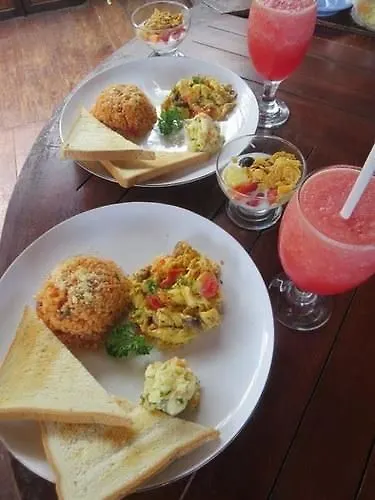 Coconuts Hummingbird Apartment Jimbaran